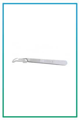 صورة مشرط جراحي بيد مقاس 12